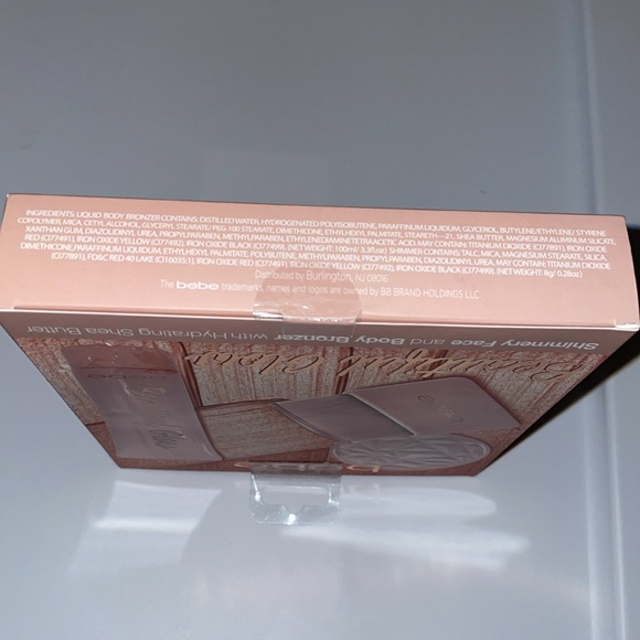 Bebe Beautiful Glow Shimmery Face And Body Bronzer With Hydrating Shea Butter - Picture 4 of 5